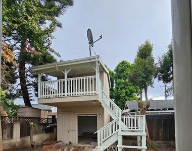 818 Stephens Avenue - Photo Thumbnail 14