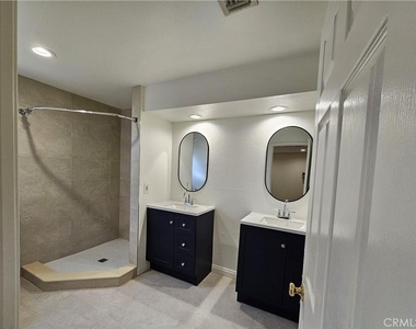 818 Stephens Avenue - Photo Thumbnail 6