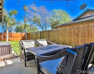 15432 Salisbury Lane - Photo Thumbnail 11