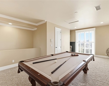 211 Chicago Ave - Photo Thumbnail 23