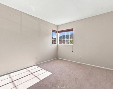 811 Ranch Vista - Photo Thumbnail 13