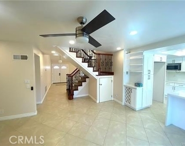 11095 Begonia Avenue - Photo Thumbnail 11