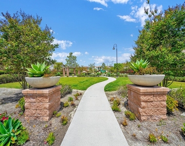 10382 Elizabeth Lane - Photo Thumbnail 44