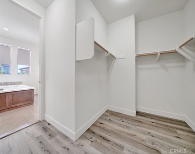 10382 Elizabeth Lane - Photo Thumbnail 22