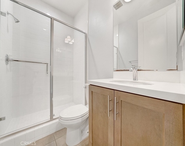 10382 Elizabeth Lane - Photo Thumbnail 3