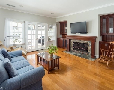 1727 Date Avenue - Photo Thumbnail 1