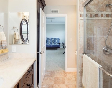 1727 Date Avenue - Photo Thumbnail 5