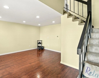 10890 Macouba Place - Photo Thumbnail 4