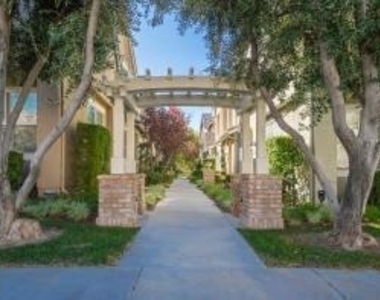 27285 Blue Spruce Place - Photo Thumbnail 1