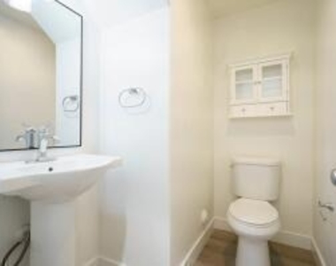 27285 Blue Spruce Place - Photo Thumbnail 9