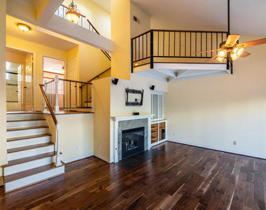 502 Garfield Avenue - Photo Thumbnail 1