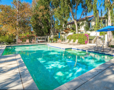 502 Garfield Avenue - Photo Thumbnail 17