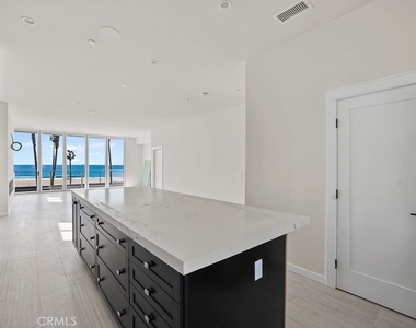 1116 Pch - Photo Thumbnail 17