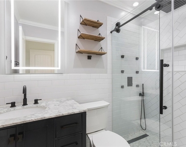 21561 Pedroso - Photo Thumbnail 8