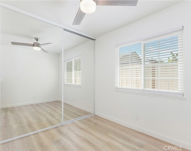 21561 Pedroso - Photo Thumbnail 19
