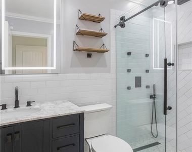 21561 Pedroso - Photo Thumbnail 9