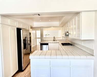 260 Old Ranch Road - Photo Thumbnail 10