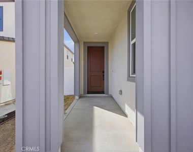 147 Mellano Way - Photo Thumbnail 6