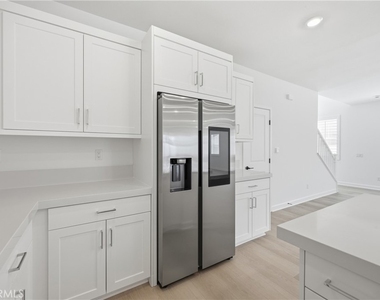 147 Mellano Way - Photo Thumbnail 16