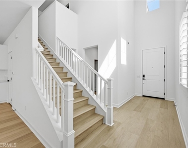 147 Mellano Way - Photo Thumbnail 26