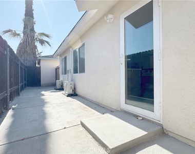284 N Palm Avenue - Photo Thumbnail 5