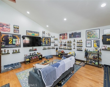 24692 Kings Road - Photo Thumbnail 52