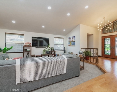 24692 Kings Road - Photo Thumbnail 9