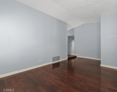4040 Penrod Drive - Photo Thumbnail 4