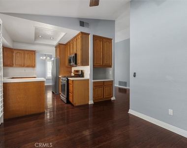 4040 Penrod Drive - Photo Thumbnail 12