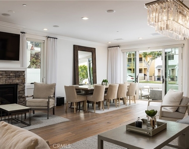 1508 E Balboa Boulevard - Photo Thumbnail 3