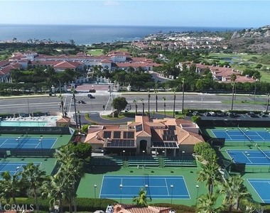 25 Centre Court - Photo Thumbnail 1