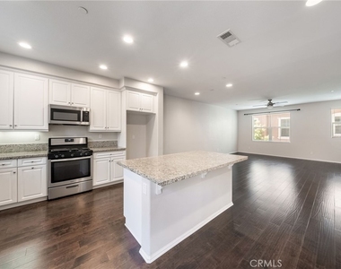 32 Aliso Ridge - Photo Thumbnail 15