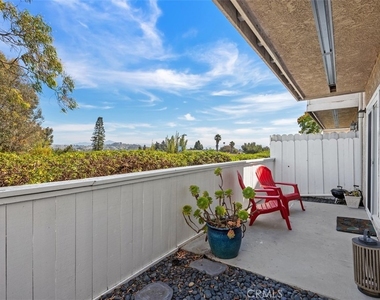 24091 Vista Corona - Photo Thumbnail 16