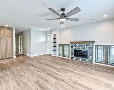 605 Morse Street - Photo Thumbnail 8