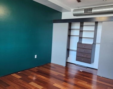 1551 4th Avenue - Photo Thumbnail 8