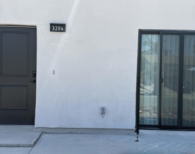 3204 Neosho Place - Photo Thumbnail 14