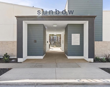 821 Mateo Street - Photo Thumbnail 25