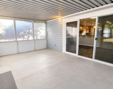 2132 Forbes Avenue - Photo Thumbnail 21