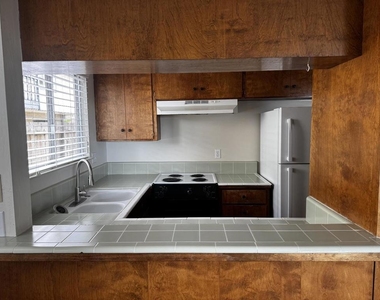 373 Sea Ridge Road - Photo Thumbnail 6