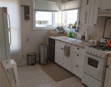 230 Beverly Street - Photo Thumbnail 6