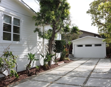 645 Thalia Street - Photo Thumbnail 9