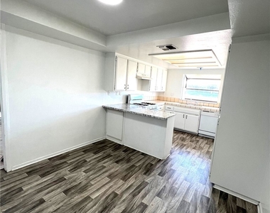 13280 Amargosa - Photo Thumbnail 13