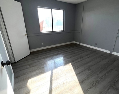 13280 Amargosa - Photo Thumbnail 3