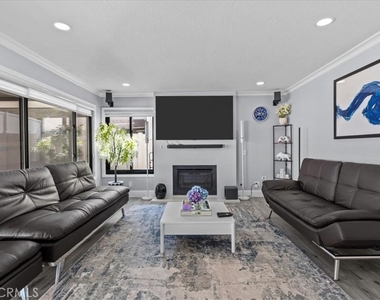 1373 W Aster - Photo Thumbnail 17