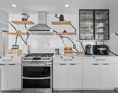 1373 W Aster - Photo Thumbnail 13