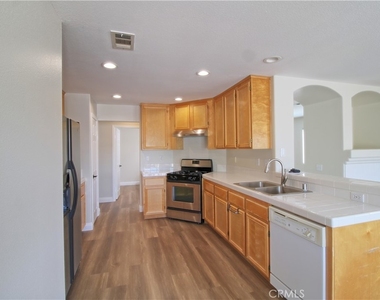 15655 Sage Court - Photo Thumbnail 9