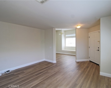 15655 Sage Court - Photo Thumbnail 3