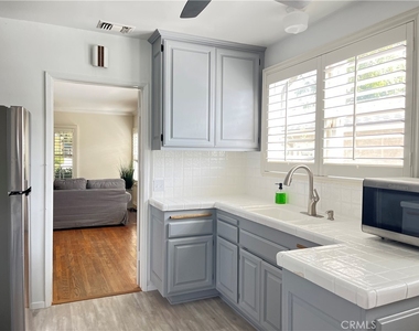 2440 Queensberry Road - Photo Thumbnail 12