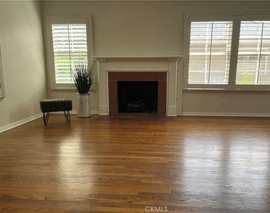 2440 Queensberry Road - Photo Thumbnail 7