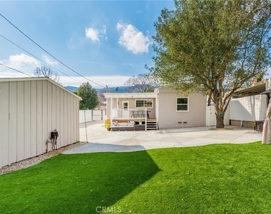 3254 Castera Avenue - Photo Thumbnail 34